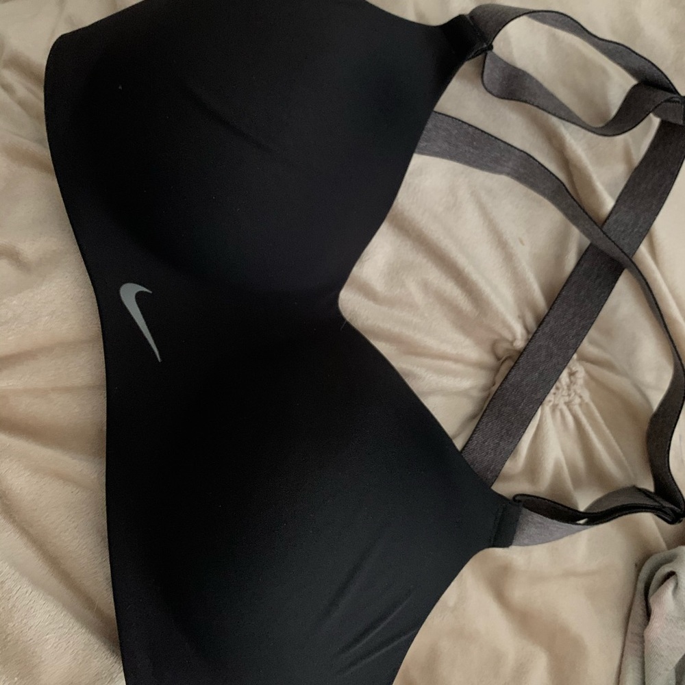 Nike sportsbra